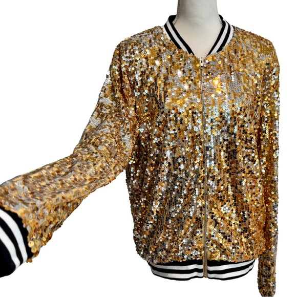 Gold Sequin Bomber Style Jacket | Sporty meets Glam! (XL) - Picture 5 of 16